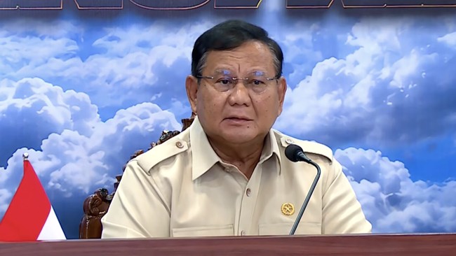 Prabowo Bahas Perampingan BUMN dan Hilirisasi Bersama Rosan-Bahlil di Hambalang